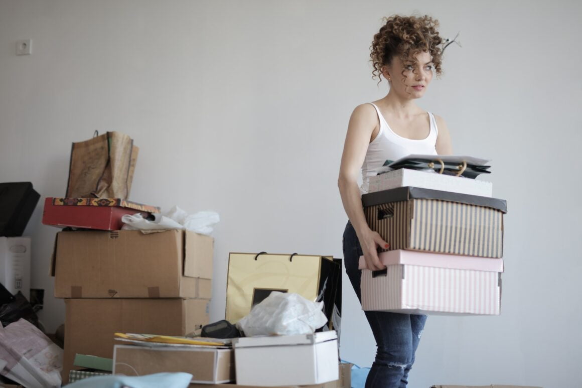 How to Start Decluttering Any Room in Your Home