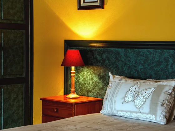 6 Different Bedroom Decor Ideas for the Fabulously Glam Girl